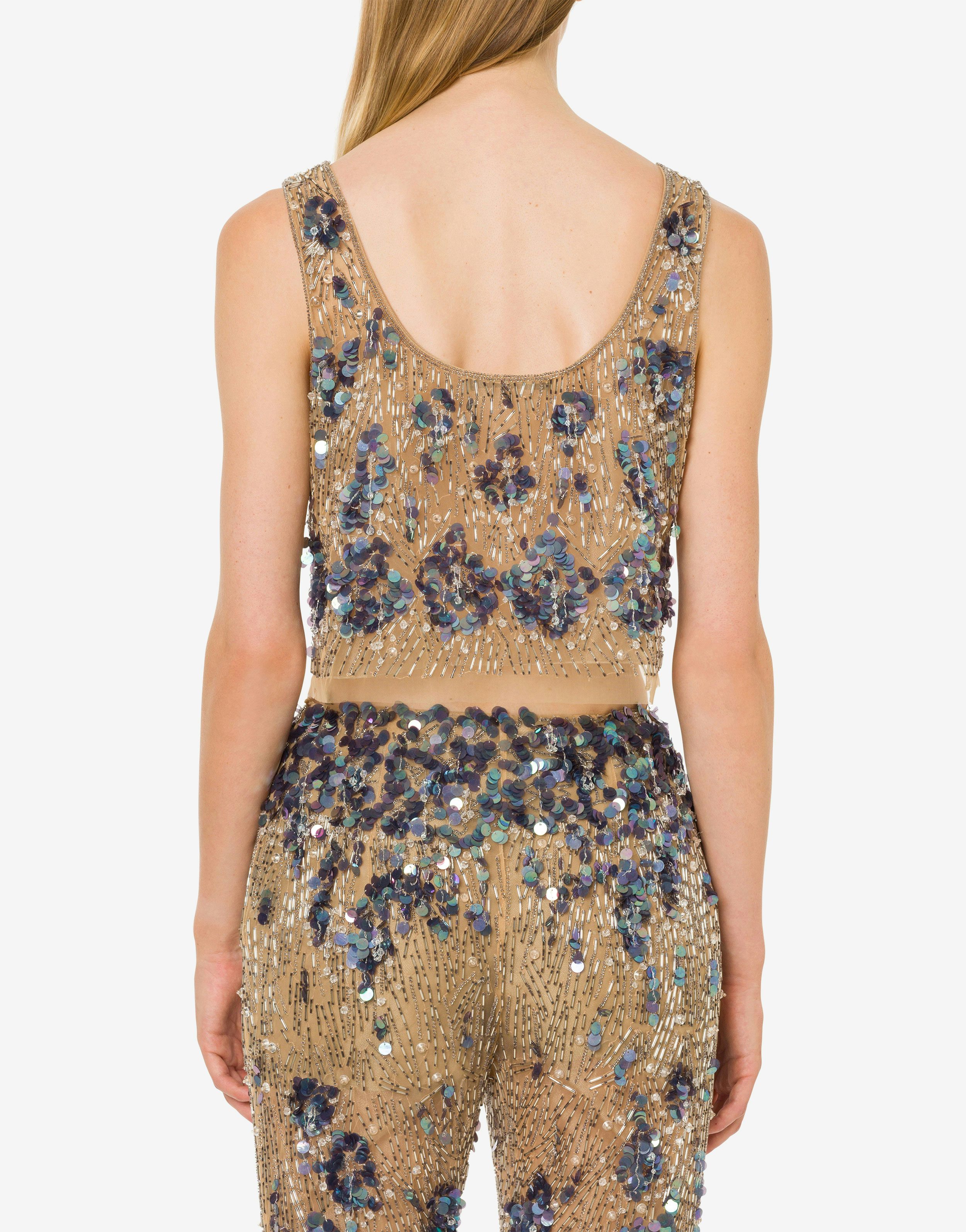 Crop top with sequins and beads 3